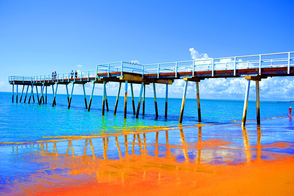 Torquay Pier in the Great Sandy Marine Park, Fraser Coast, Queensland, Australia. Image by Maggie Macleod Francic (CC BY-SA 4.0) via Wikimedia. https://commons.wikimedia.org/wiki/File:Great_Sandy_Marine_Park_16.jpg