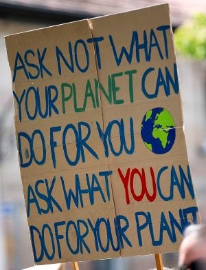 Ask not what your planet can do for you. Ask what you can do for your planet. Image (CC0). https://www.piqsels.com/en/public-domain-photo-ijaso