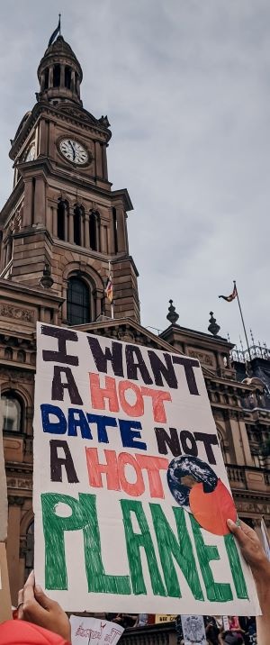 I want a hot date not a hot planet. Image by Tiff Ng (CC0). https://www.pexels.com/photo/people-protesting-a-climate-change-3700224/