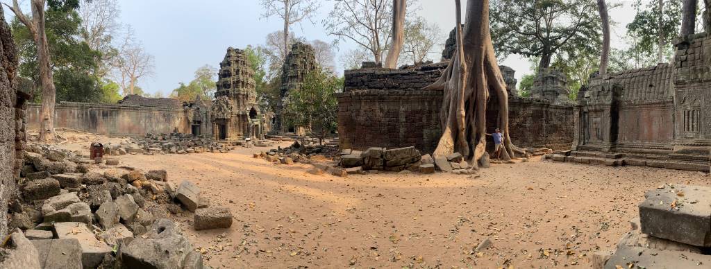 An empty Angkor complex in Cambodia courtesy of COVID-19. Image (c) Herman Hoven of Khiri Travel.