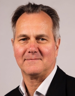 Ken Scott, founder of ScottAsia Communications