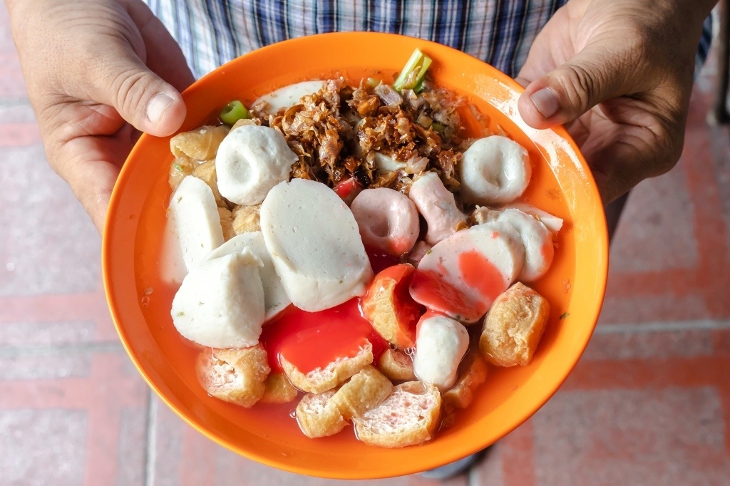 Yen ta fo, Bangkok. By Streets of Food (CC0) via Unsplash. https://unsplash.com/photos/5LJqzgAAdeQ