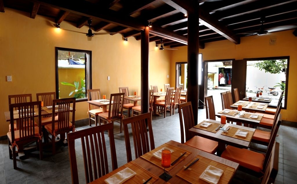 The interior of STREETS Restaurant & Café, Le Loi Street, Hoi An, Vietnam